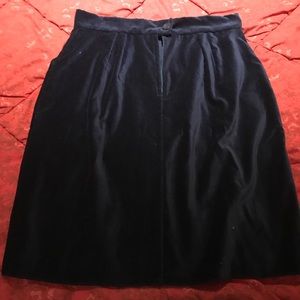 NEW-velvet skirt